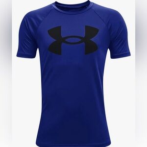 Youth Medium UA Shirt NEW!!